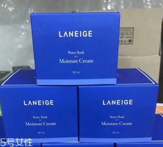 凝霜和乳霜的區(qū)別 凝霜適合夏季 凝霜和乳霜的區(qū)別 凝霜適合夏季