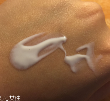 怡麗絲爾金管銀管區(qū)別 資生堂elixir金管銀管防曬比較 怡麗絲爾金管銀管區(qū)別 資生堂elixir金管銀管防曬比較