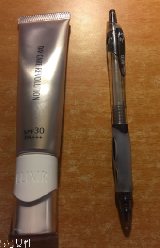 怡麗絲爾金管銀管區(qū)別 資生堂elixir金管銀管防曬比較 怡麗絲爾金管銀管區(qū)別 資生堂elixir金管銀管防曬比較