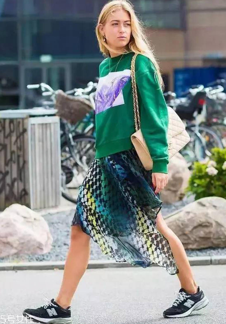 春天怎么搭配衣服好看？開春回頭率爆表