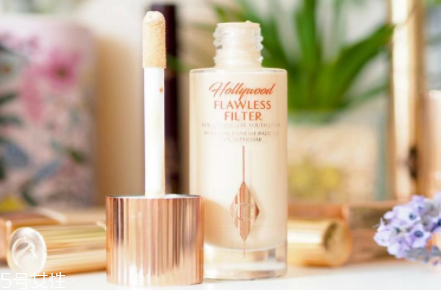 ct新品妝前高光濾鏡液怎么樣？charlotte tilbury粉底好用嗎？