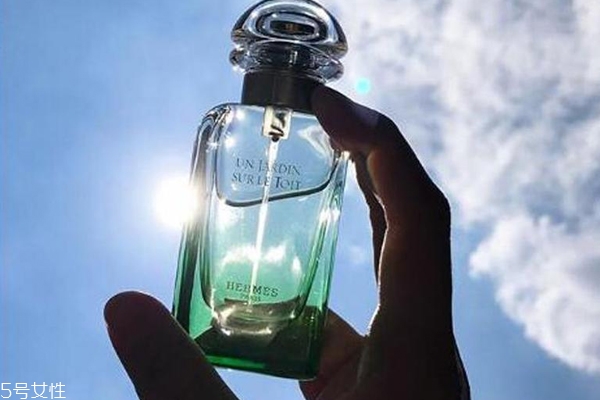 愛馬仕屋頂花園香水香評 治愈你的小清新 愛馬仕屋頂花園香水香評 治愈你的小清新