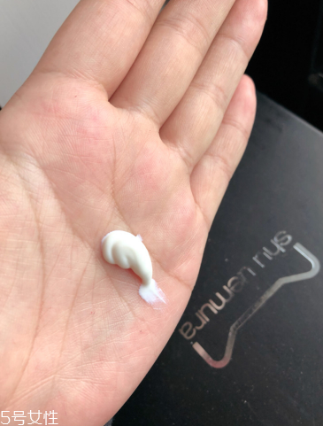 蘭蔻隔離防曬霜和cpb隔離防曬哪個好用 蘭蔻隔離防曬霜和cpb隔離防曬哪個好用