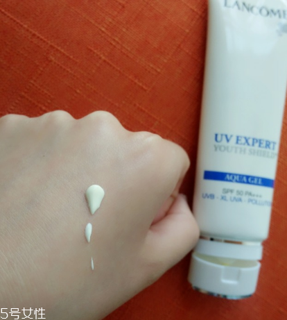 蘭蔻隔離防曬霜和cpb隔離防曬哪個好用 蘭蔻隔離防曬霜和cpb隔離防曬哪個好用