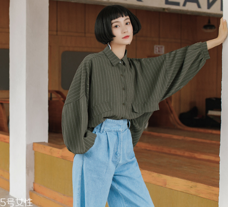 條紋襯衫怎么搭配？秀出你的春日魅力