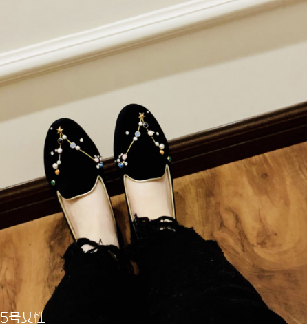 bing xu鞋子有專(zhuān)柜嗎？絕對(duì)不會(huì)撞的小眾鞋履