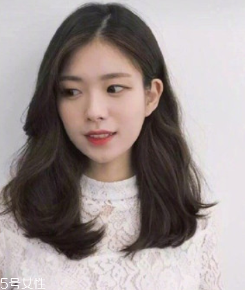 仙女燙發(fā)型圖片分享 好看又時(shí)髦的佛系女生發(fā)型 仙女燙發(fā)型圖片分享 好看又時(shí)髦的佛系女生發(fā)型