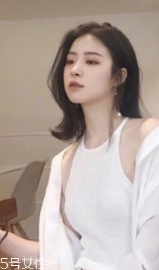 仙女燙發(fā)型圖片分享 好看又時(shí)髦的佛系女生發(fā)型 仙女燙發(fā)型圖片分享 好看又時(shí)髦的佛系女生發(fā)型