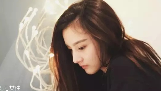 仙女燙發(fā)型圖片分享 好看又時(shí)髦的佛系女生發(fā)型 仙女燙發(fā)型圖片分享 好看又時(shí)髦的佛系女生發(fā)型