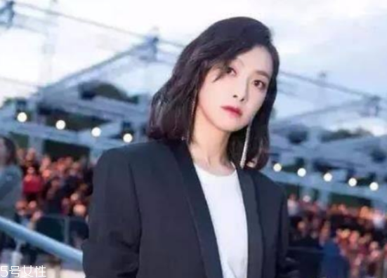 仙女燙發(fā)型圖片分享 好看又時(shí)髦的佛系女生發(fā)型 仙女燙發(fā)型圖片分享 好看又時(shí)髦的佛系女生發(fā)型