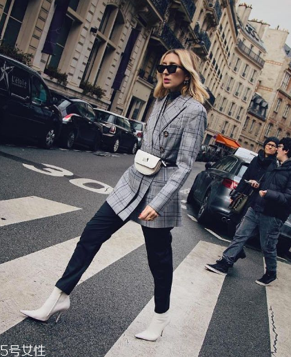 wandler是什么牌子？吸睛又獨特的包包品牌