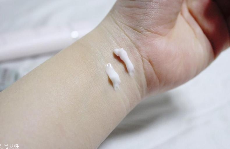 迪奧2018新品玫瑰護(hù)手霜怎么樣？留香持久堪比香水