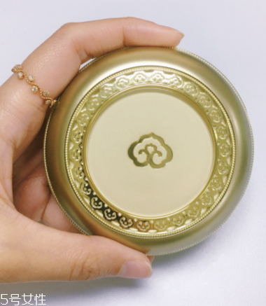 蘭蔻氣墊和后哪個(gè)好用？蘭蔻氣墊vs后黃金氣墊