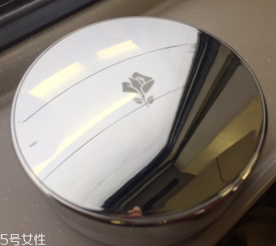 蘭蔻氣墊和后哪個(gè)好用？蘭蔻氣墊vs后黃金氣墊