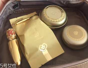 蘭蔻氣墊和后哪個(gè)好用？蘭蔻氣墊vs后黃金氣墊