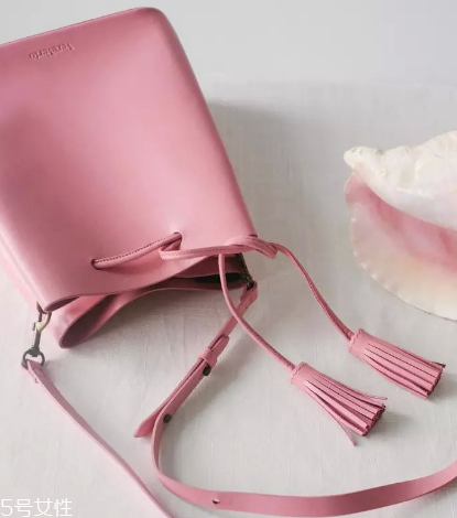 vereverto是什么牌子？極簡(jiǎn)風(fēng)包袋品牌