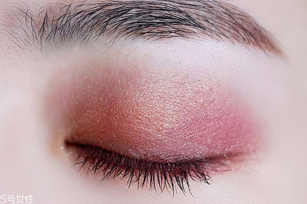 雙色眼影盤什么牌子好？六款雙色眼影解決選擇困難癥