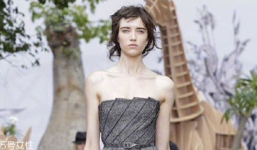 如何補水保濕 補水和保濕的區(qū)別 如何補水保濕 補水和保濕的區(qū)別