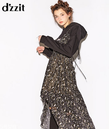 今年流行什么樣的吊帶裙？出街暴擊眼球