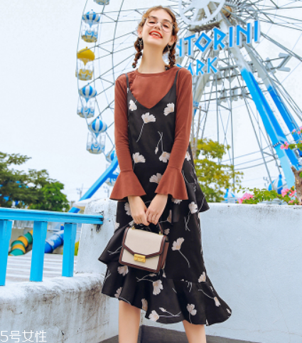 今年流行什么樣的吊帶裙？出街暴擊眼球