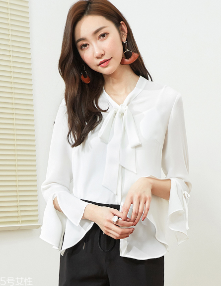 今年流行什么樣的襯衫？教你百變穿搭套路