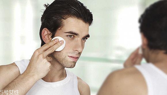 男生怎么化妝顯臉??？這4個(gè)地方化好秒帥