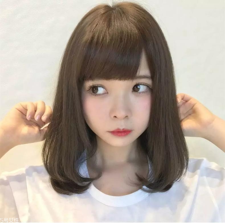 齊肩發(fā)型2018歐美 中西合璧的時尚發(fā)型 齊肩發(fā)型2018歐美 中西合璧的時尚發(fā)型