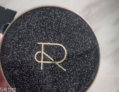 氣墊隔離和氣墊bb的區(qū)別 氣墊隔離和氣墊bb的區(qū)別