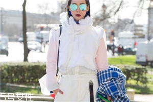 工裝褲怎么搭配好看？比牛仔褲時髦多了