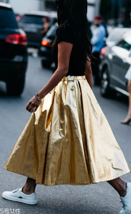 怎么選擇適合自己的裙子？清楚認(rèn)識自己的身材