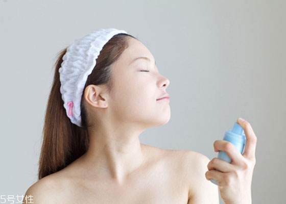 定妝的東西有哪些 四種定妝產(chǎn)品pk 定妝的東西有哪些 四種定妝產(chǎn)品pk