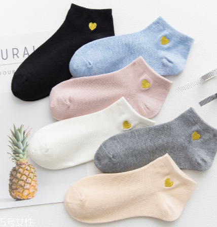 襪子染色了怎么去除？襪子染上顏色這樣洗