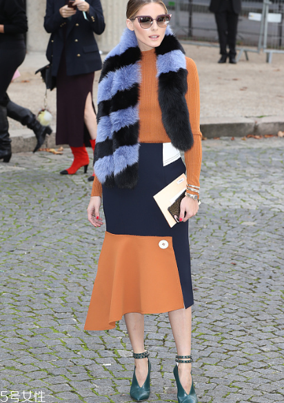 魚尾裙配什么上衣好看？化身性感美人魚