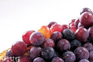 葡萄籽不能和什么一起吃？