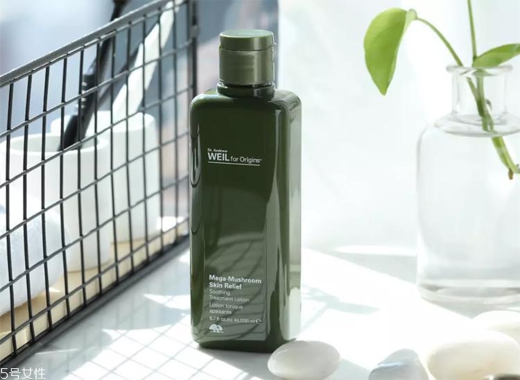 皮膚干敏怎么快速補(bǔ)水 補(bǔ)水修復(fù)四部曲走起 皮膚干敏怎么快速補(bǔ)水 補(bǔ)水修復(fù)四部曲走起