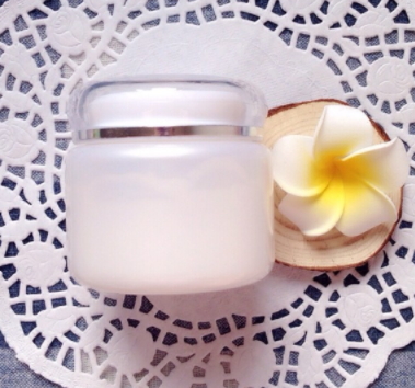 郁美凈鮮奶霜曝光事件 你還敢買嗎 郁美凈鮮奶霜曝光事件 你還敢買嗎