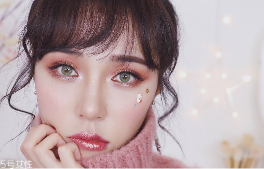 眼線卸不干凈怎么辦 內(nèi)眼線這樣卸干凈又不傷眼 眼線卸不干凈怎么辦 內(nèi)眼線這樣卸干凈又不傷眼