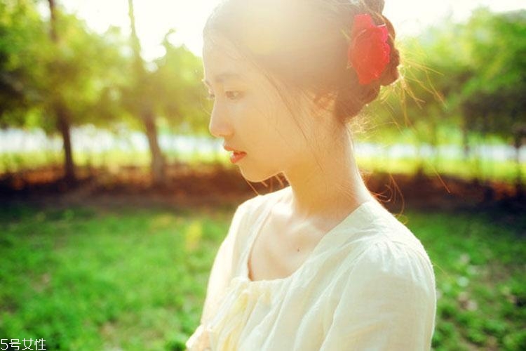 針葉櫻桃的護膚功效 淡斑效果敲明顯的 針葉櫻桃的護膚功效 淡斑效果敲明顯的