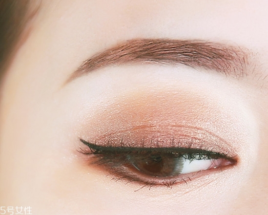 漸層眼影的畫法圖片 漸層眼影怎么畫 漸層眼影的畫法圖片 漸層眼影怎么畫