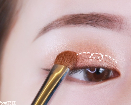 漸層眼影的畫法圖片 漸層眼影怎么畫 漸層眼影的畫法圖片 漸層眼影怎么畫