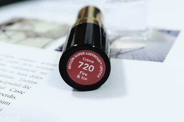 露華濃720是什么色 露華濃720適合黃皮嗎 露華濃720是什么色 露華濃720適合黃皮嗎