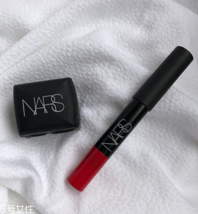 玫紅色口紅適合什么人 大牌玫粉色口紅推薦 玫紅色口紅適合什么人 大牌玫粉色口紅推薦