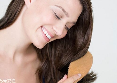 怎么挑選染發(fā)劑 常用的染發(fā)劑品牌推薦 怎么挑選染發(fā)劑 常用的染發(fā)劑品牌推薦