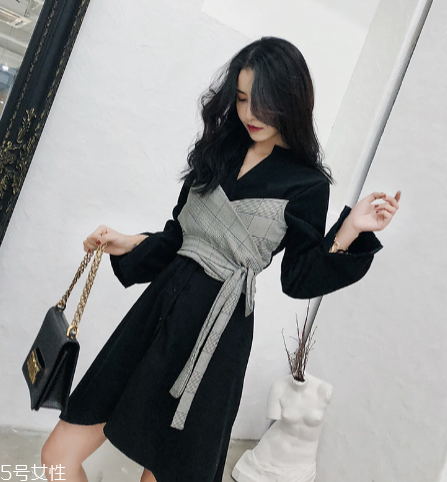 微胖女生穿什么裙子好看？微胖女生穿搭圖片