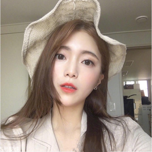 長發(fā)染什么顏色好看 長發(fā)染色顏色大全 長發(fā)染什么顏色好看 長發(fā)染色顏色大全