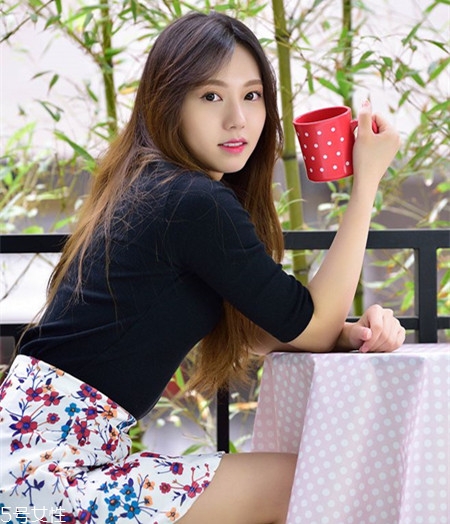 長發(fā)染什么顏色好看 長發(fā)染色顏色大全 長發(fā)染什么顏色好看 長發(fā)染色顏色大全