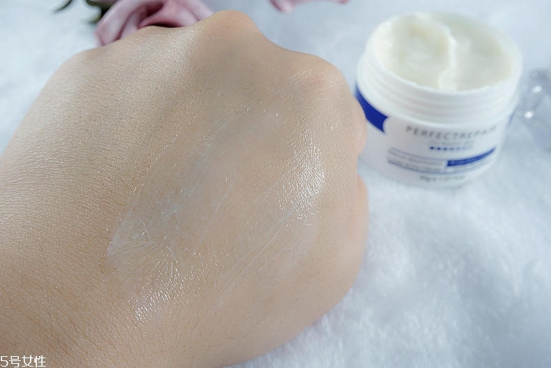 泊舒清痘霜有用嗎 泊舒清痘能力實(shí)測(cè) 泊舒清痘霜有用嗎 泊舒清痘能力實(shí)測(cè)