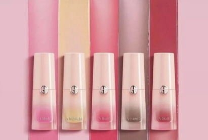 阿瑪尼2018櫻花限定有哪些？阿瑪尼櫻花粉怎么樣？