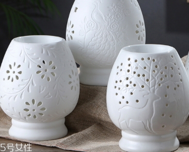 香薰燈燈不亮怎么回事？香薰燈怎么換燈泡