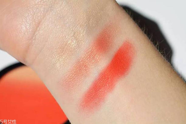 橘色腮紅哪個牌子好 網(wǎng)紅性價比橘色腮紅盤點 橘色腮紅哪個牌子好 網(wǎng)紅性價比橘色腮紅盤點